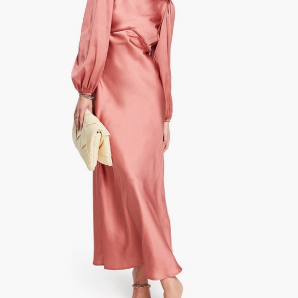 ASOS Ballon Sleeve Gown - Picture 2 of 5